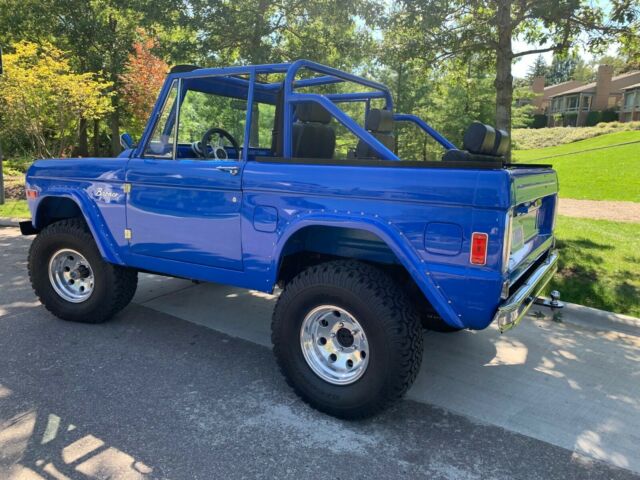 Ford Bronco 1977 image number 1