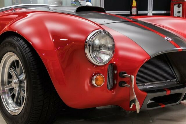 Shelby Cobra 1965 image number 19