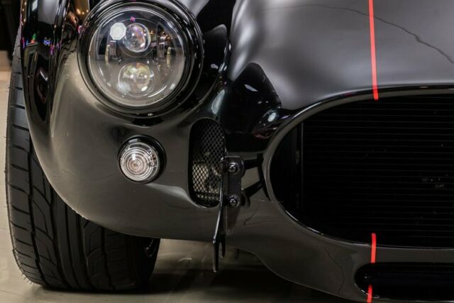 Shelby Cobra 1965 image number 18