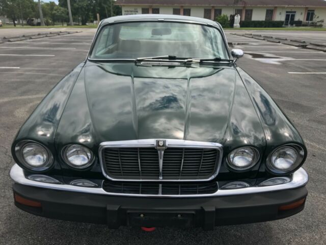 Jaguar XJ6 1977 image number 6