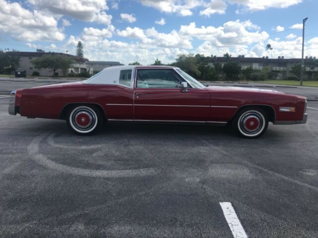 Cadillac DeVille 1977 image number 29