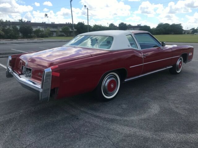 Cadillac DeVille 1977 image number 31