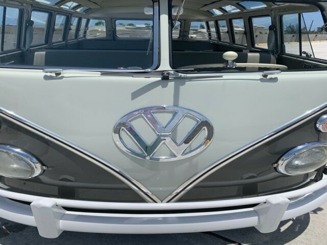 Volkswagen Bus/Vanagon 1961 image number 4