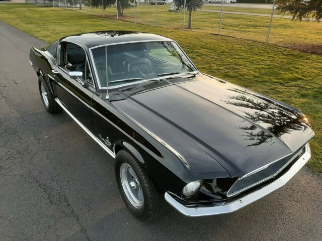 Ford Mustang 1968 image number 1