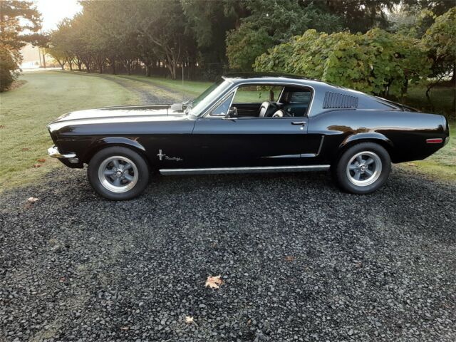 Ford Mustang 1968 image number 7