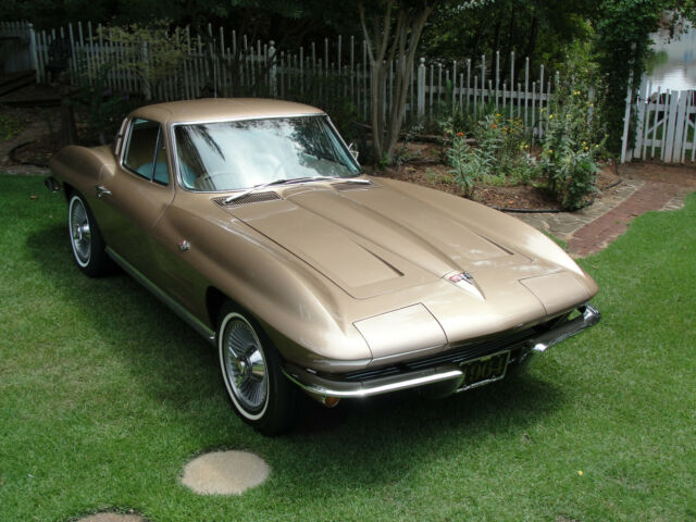 Chevrolet Corvette 1964 image number 0