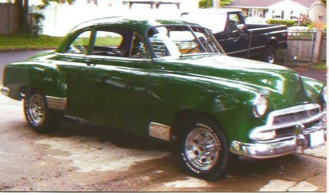 Chevrolet 2-Door Deluxe Sports Coupe 1952 image number 8