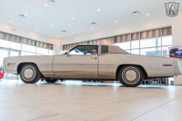 Cadillac Eldorado 1978 image number 31