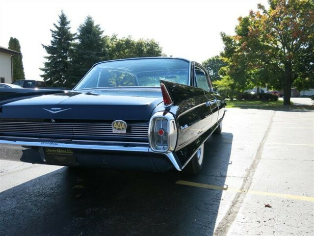 Cadillac Sedan DeVille, 1962 image number 22