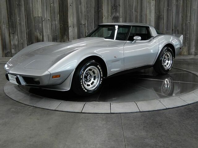 Chevrolet Corvette 1979 image number 0