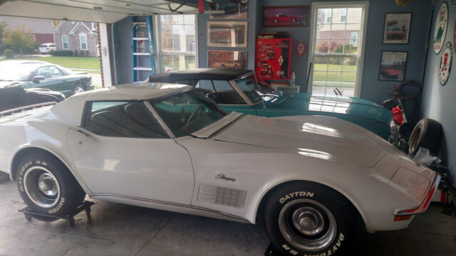 Chevrolet Corvette 1972 image number 26