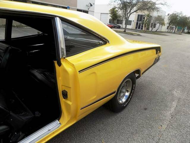 Dodge Coronet 1970 image number 32