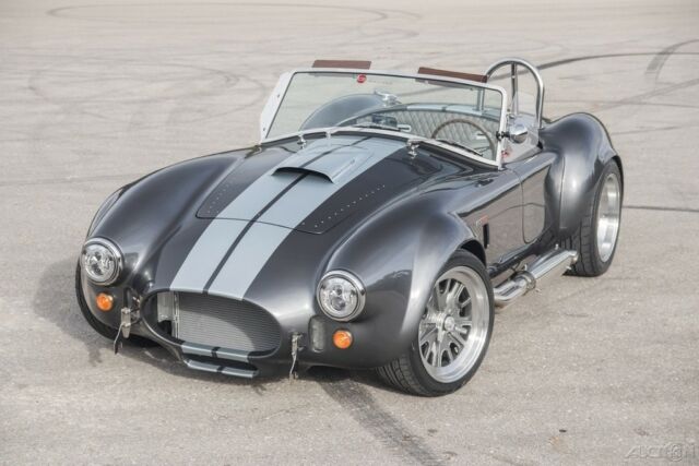 Shelby Cobra 1965 image number 2