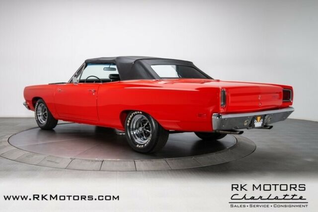 Plymouth Road Runner 1969 image number 38