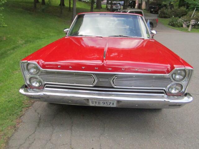 Plymouth Fury 1966 image number 5