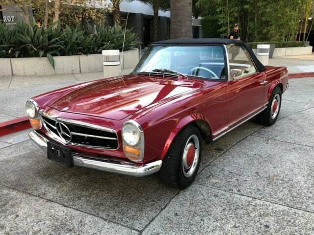 Mercedes-Benz SL-Class 1967 image number 2