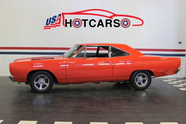 Plymouth Road Runner 1968 image number 1