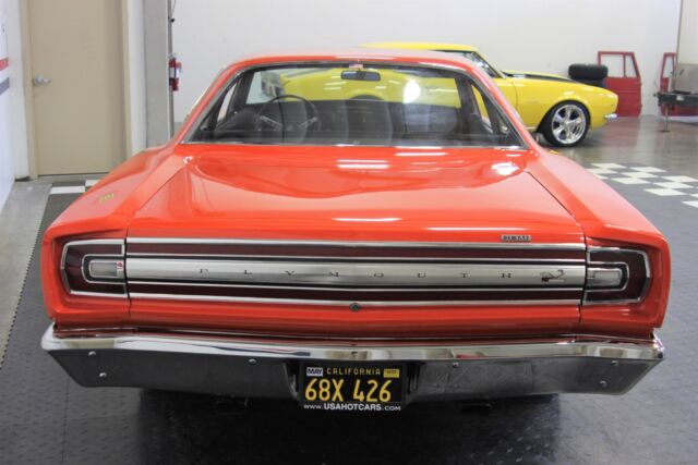 Plymouth Road Runner 1968 image number 8