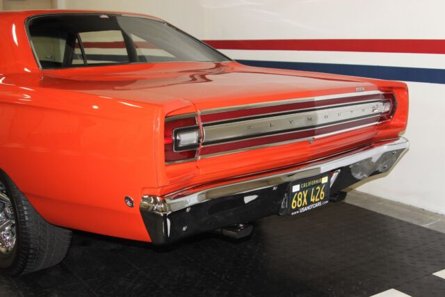 Plymouth Road Runner 1968 image number 9