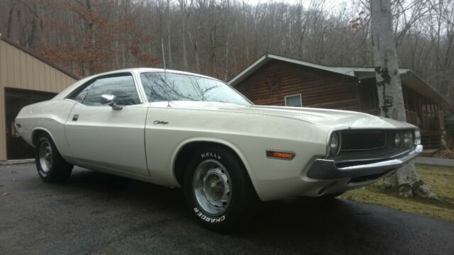 Dodge Challenger 1970 image number 30