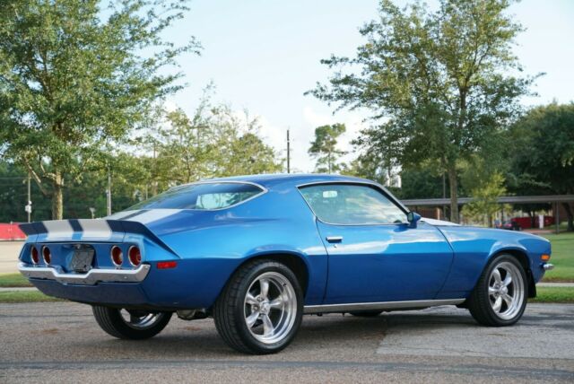 Chevrolet Camaro 1970 image number 2