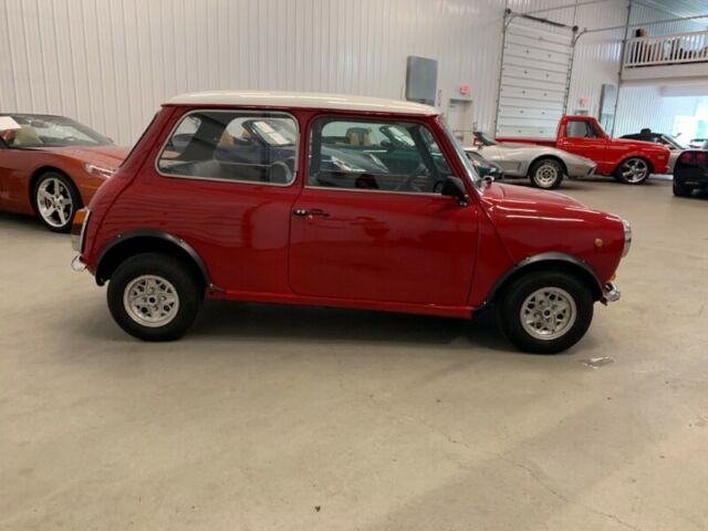 Mini Cooper 1976 image number 11