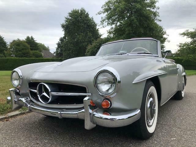 Mercedes-Benz SL-Class 1961 image number 12