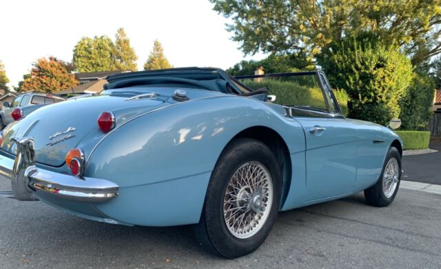 Austin Healey 3000 BJ8 Mark III 1965 image number 14