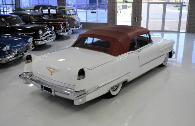 Cadillac DeVille 1956 image number 13