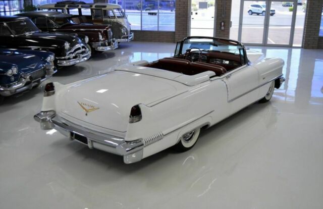 Cadillac DeVille 1956 image number 14