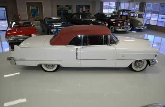 Cadillac DeVille 1956 image number 17