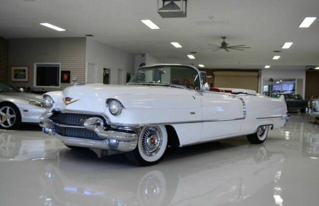 Cadillac DeVille 1956 image number 28