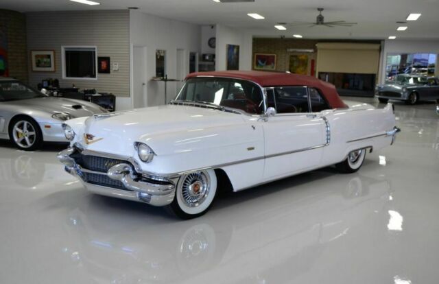 Cadillac DeVille 1956 image number 3