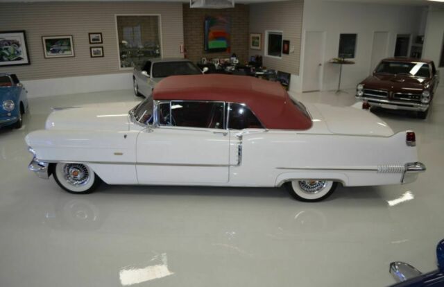 Cadillac DeVille 1956 image number 31