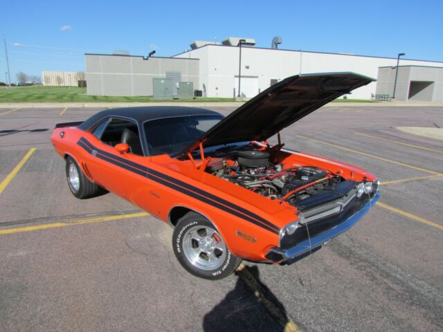 Dodge Challenger 1971 image number 15