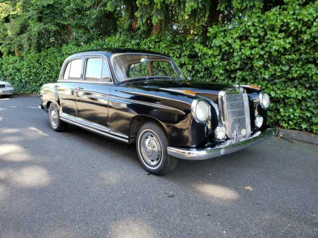 Mercedes-Benz 200-Series 1958 image number 19