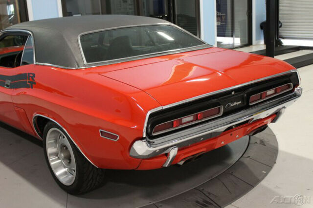 Dodge Challenger 1971 image number 42