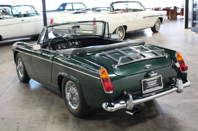 MG Midget 1967 image number 10