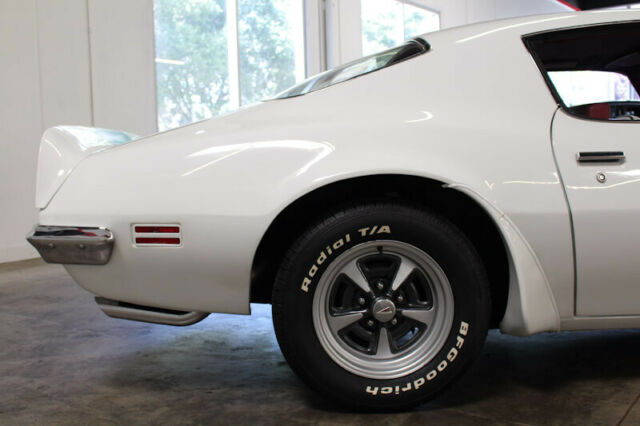 Pontiac Firebird 1970 image number 21