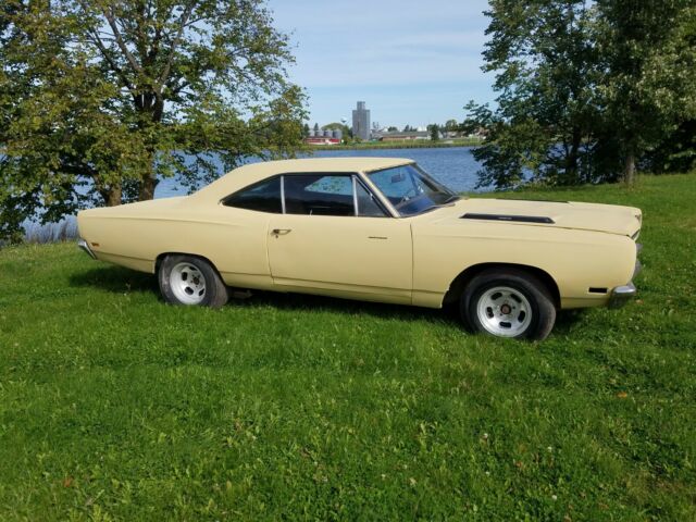 Plymouth Road Runner 1969 image number 26