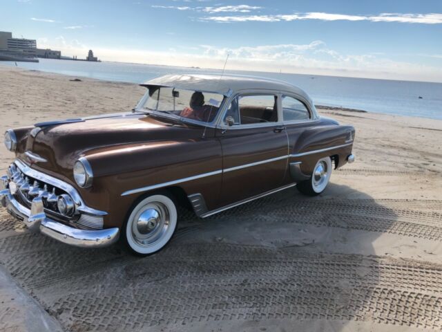 Chevrolet Bel Air/150/210 1953 image number 1