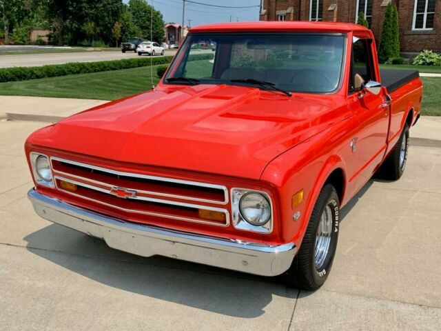 Chevrolet C-10 1968 image number 14