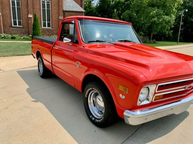 Chevrolet C-10 1968 image number 17