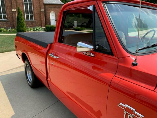 Chevrolet C-10 1968 image number 19