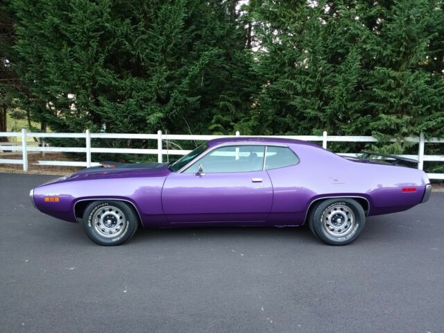 Plymouth Road Runner 1971 image number 1