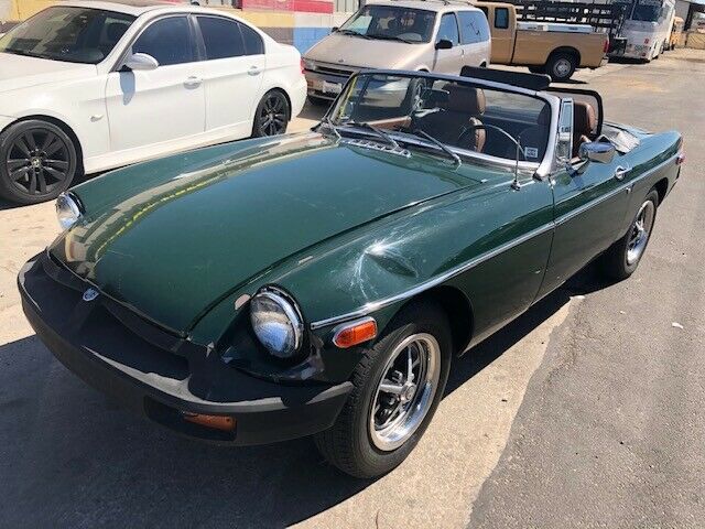 MG MGB 1977 image number 1