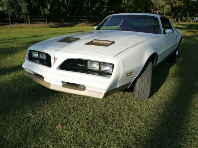 Pontiac Firebird 1978 image number 28