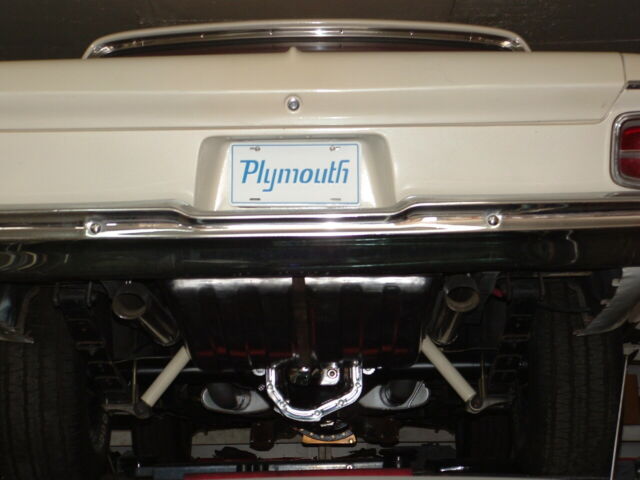 Plymouth Savoy 1963 image number 20