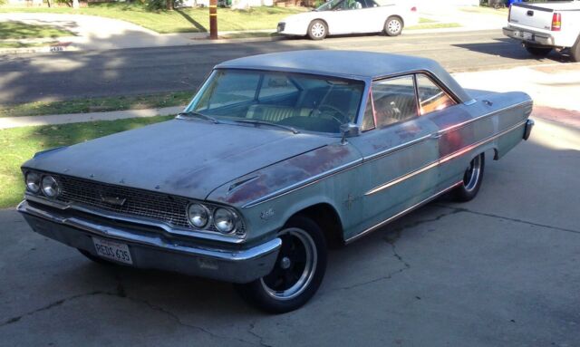 Ford Galaxie 1963 image number 19