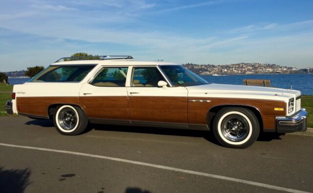 Buick Estate Wagon 1976 image number 18